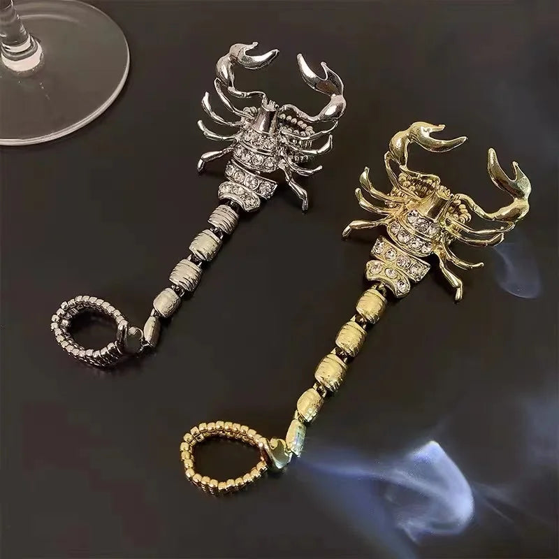 New Fashion Trend Exaggerated Exquisite Sexy Hip Hop Punk Metal Scorpion Ring Women'S Jewelry Party Surprise Gift Wholesale